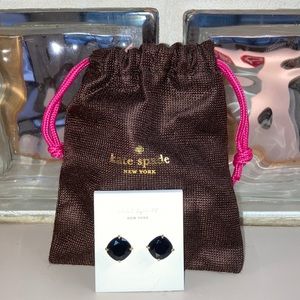 *NEW NWT Unworn* Kate Spade Stud Earrings in black